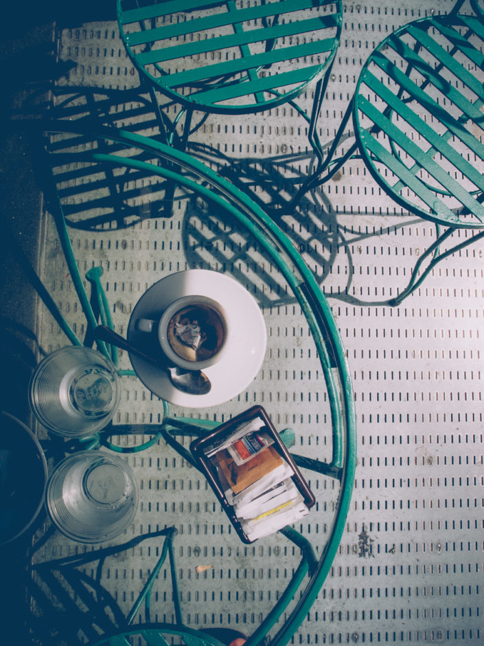 food photography of coffee table, fotografia di caffe