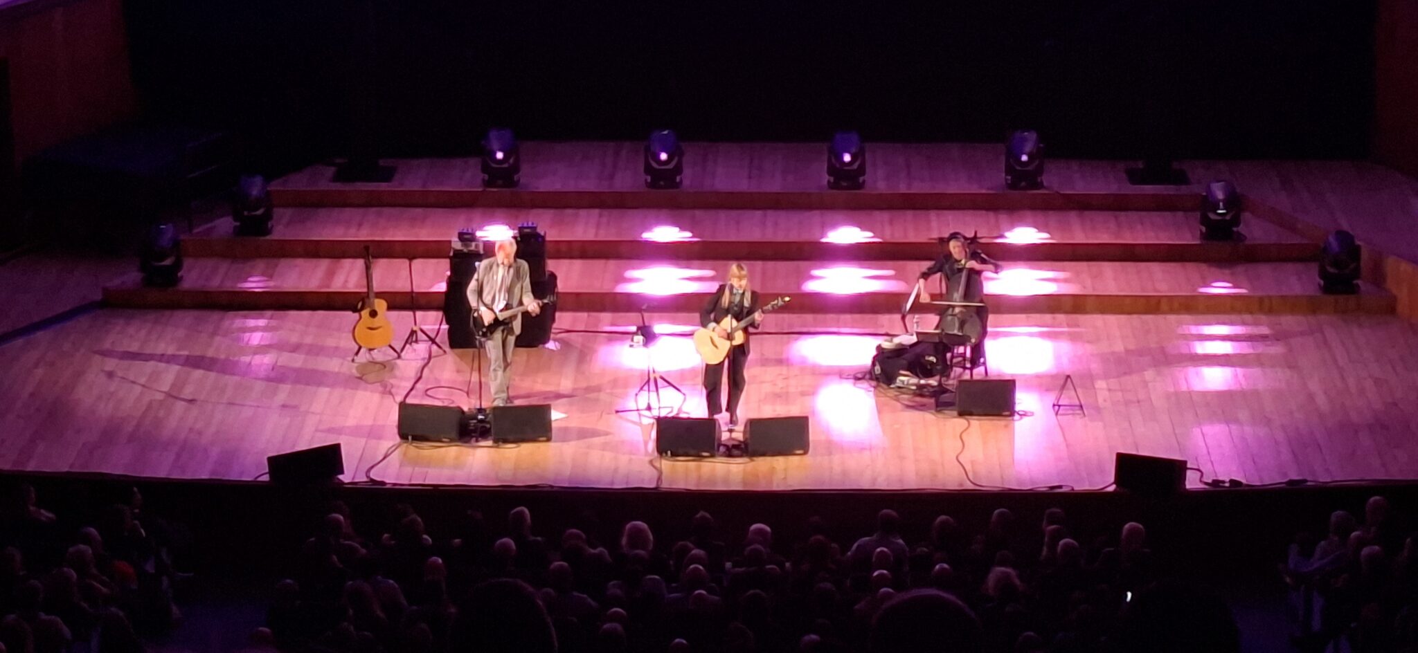 Suzanne Vega live at Conservatorio in